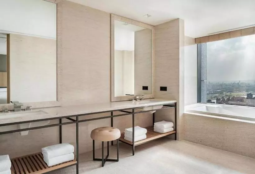 سوییت, Taipei Marriott