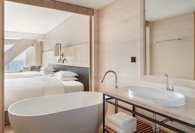 اتاق استاندارد با 2 تخت دوبل, Taipei Marriott