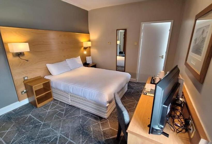 컴포트 룸, The Brocket Arms Wetherspoon