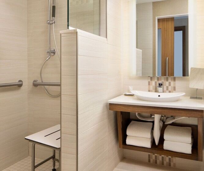 غرفة ديلوكس, The Westin Dallas Downtown