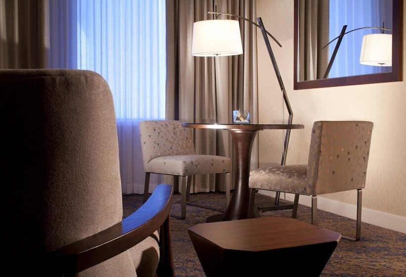 غرفة ديلوكس, The Westin Dallas Downtown