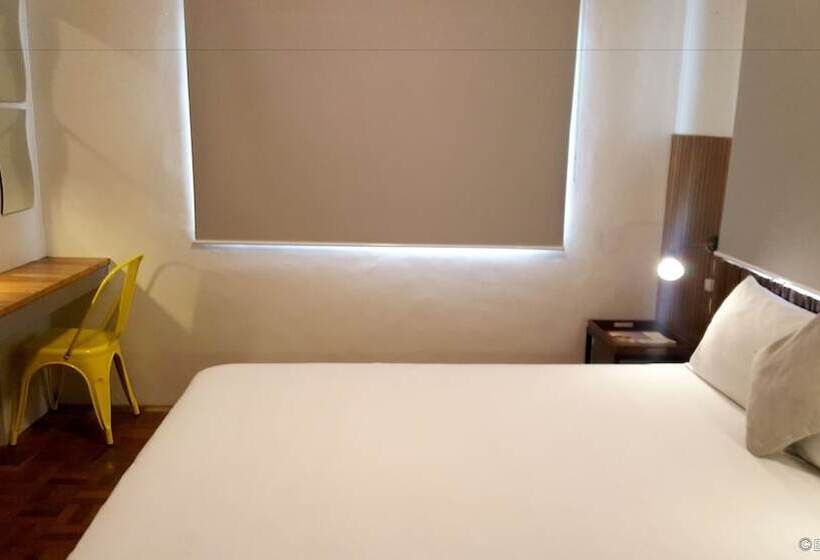 Standard Room, Z Hostel