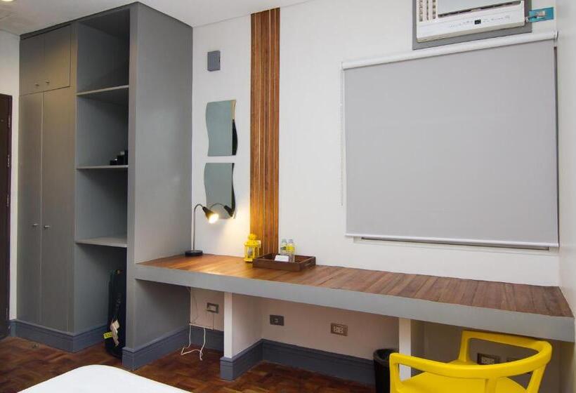 Standard Room, Z Hostel