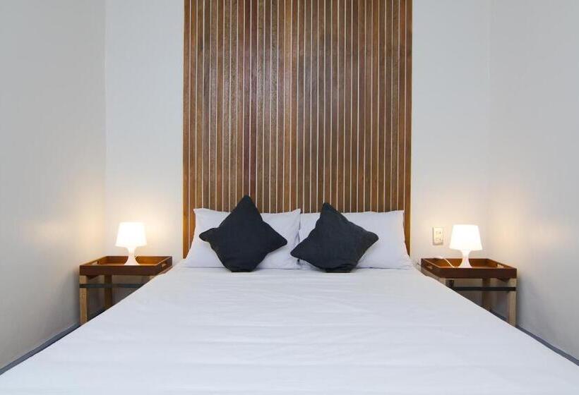 Standard Room, Z Hostel