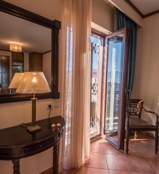 استودیوی استاندارد, Marianna S Home Accommodation