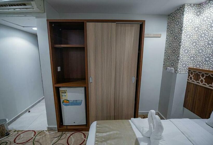 スタンダードトリプルルーム, فندق سرايا المسك Saraya Al Misk