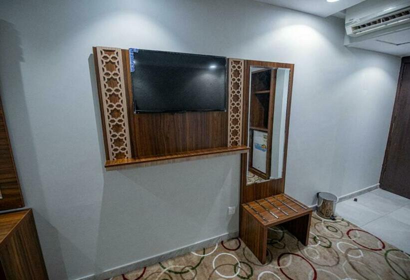 スタンダードトリプルルーム, فندق سرايا المسك Saraya Al Misk