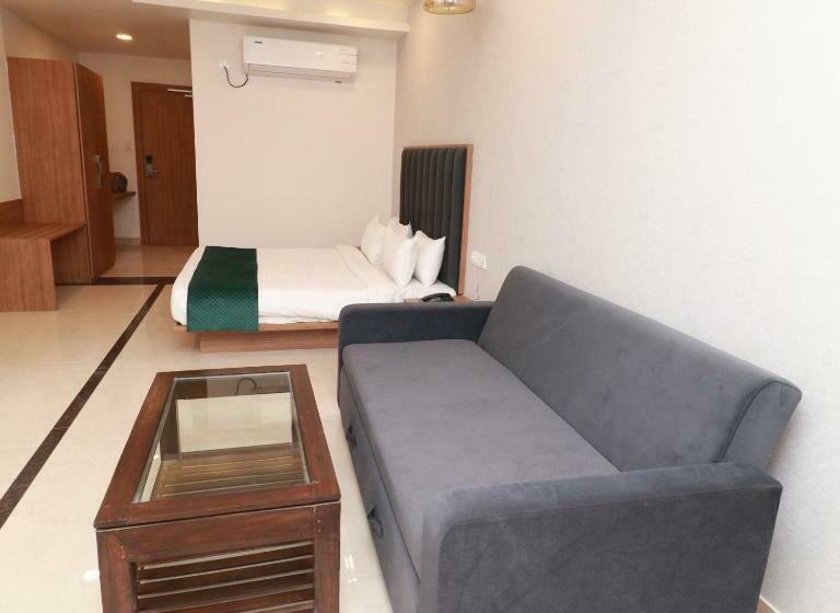 Номер Superior, 7 Vachan Lawns And Banquet