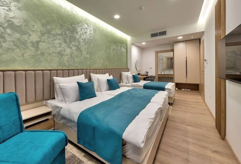 اتاق لوکس سه تخته, Emerald