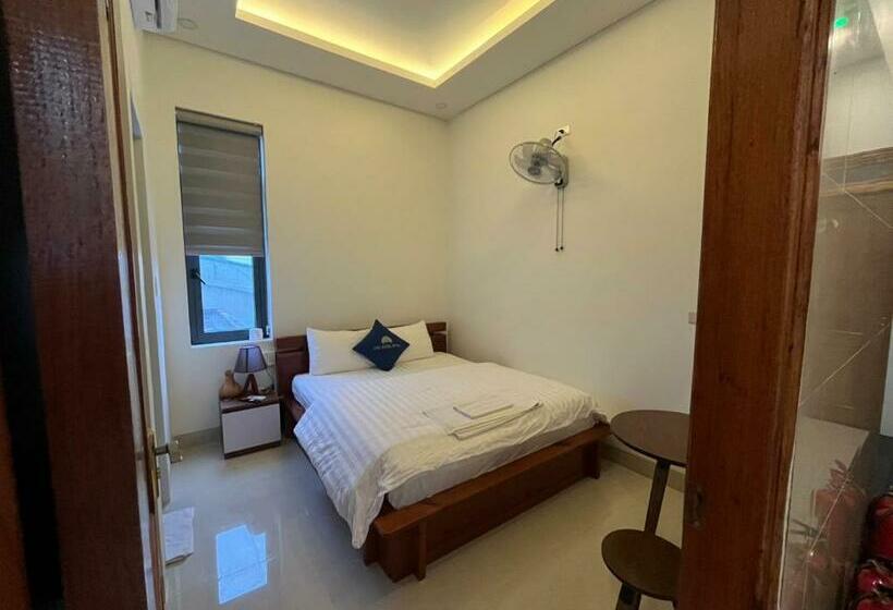 اتاق اکونومی, Nhà Nghỉ ánh Dương