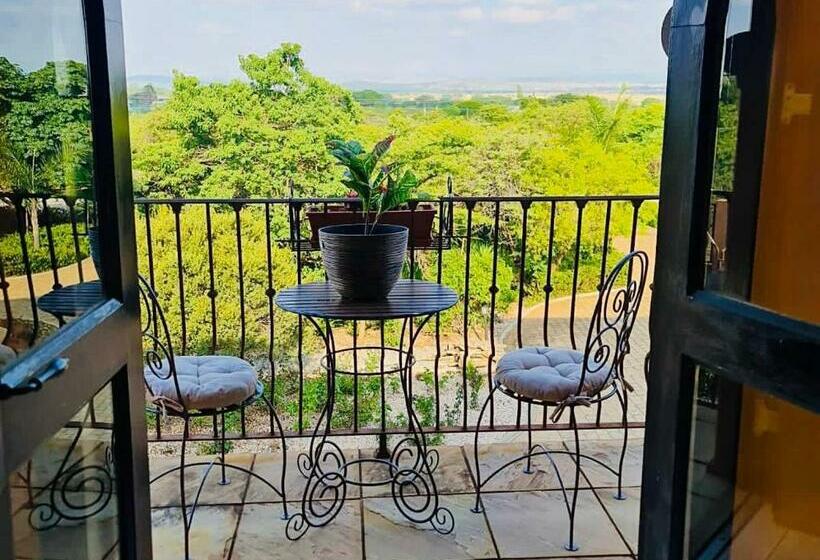 חדר אקזקיוטיב חדר קינג, Gucci Manor Boutique Guesthouse