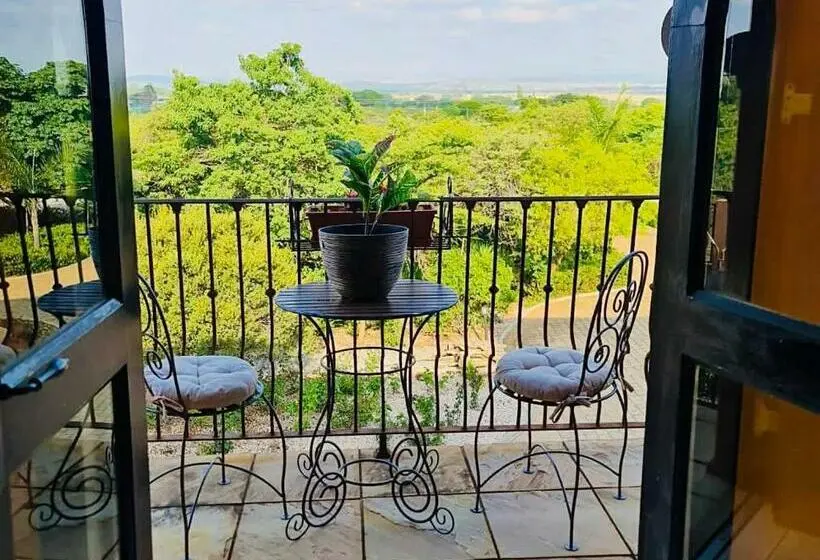キングサイズベッドのエクゼクティブルーム, Gucci Manor Boutique Guesthouse