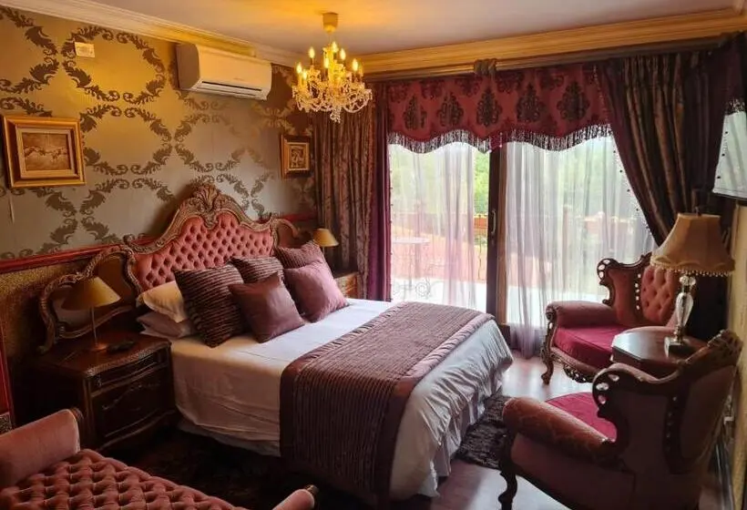 デラックスルーム, Gucci Manor Boutique Guesthouse