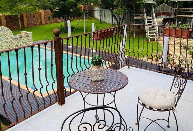 חדר דלוקס, Gucci Manor Boutique Guesthouse