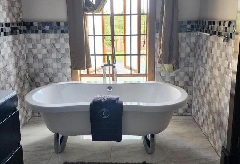 חדר קומפורט, Gucci Manor Boutique Guesthouse