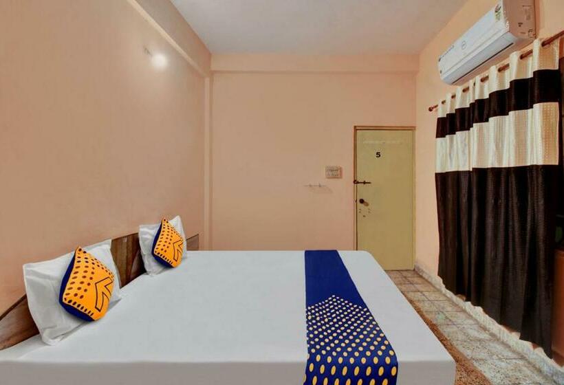 Klassiskt Trippelrum, Spot On Hotel Highway Inn