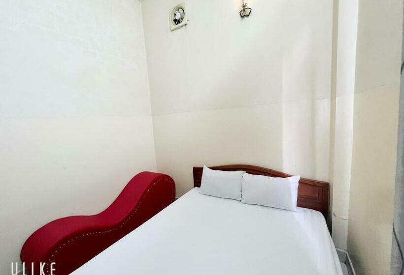 اتاق استاندارد, Thanh Tâm