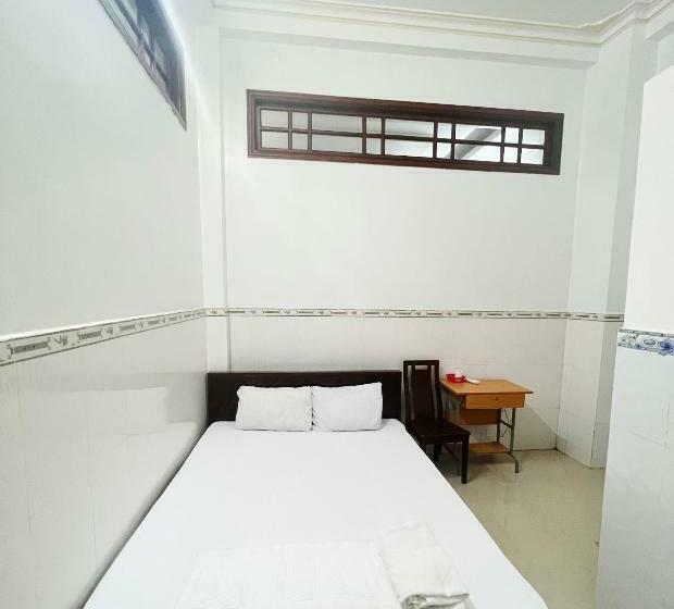 اتاق استاندارد, Thanh Tâm