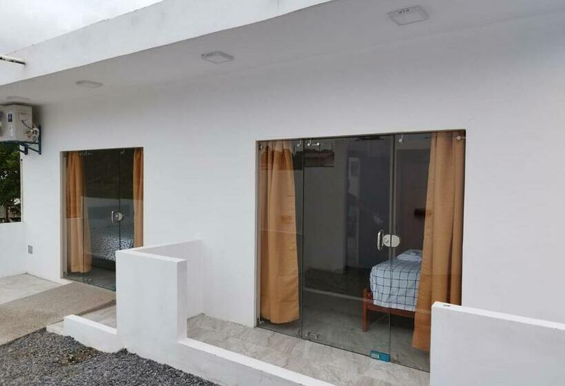 اتاق لوکس با بالکن, Kánela Hotel   Cabañas