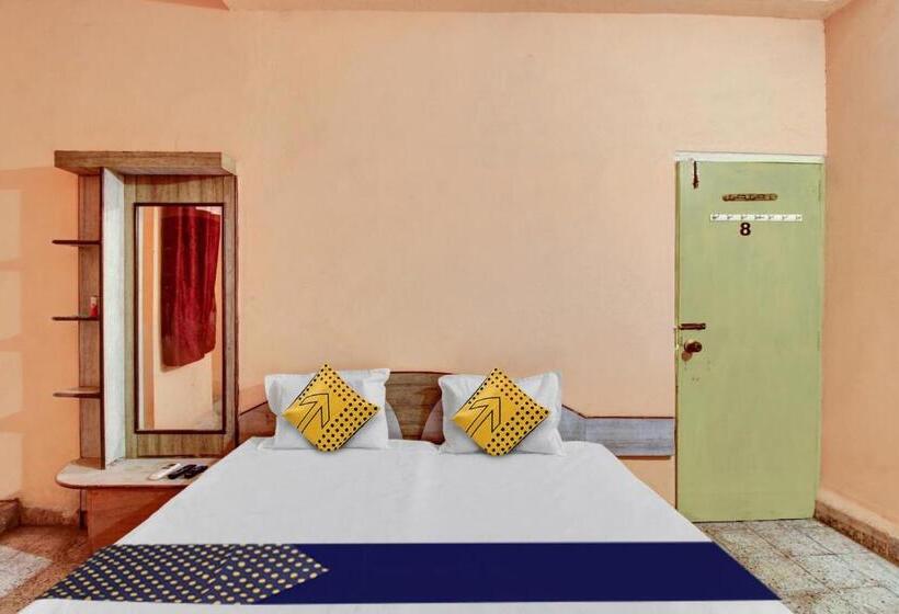 Klassiskt Trippelrum, Spot On Hotel Highway Inn