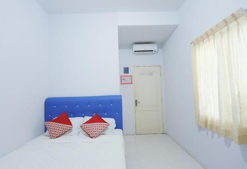 חדר סטנדרט עם מיטת קינג, Oyo 92261 Aulia Homestay Syariah