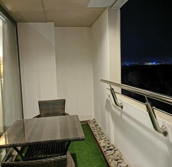 آپارتمان 3 خوابه, Centaurus Apartments Islamabad