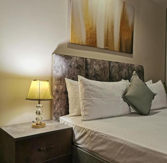 آپارتمان 3 خوابه, Centaurus Apartments Islamabad