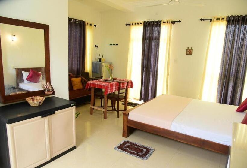 Номер Стандарт, The Freedom