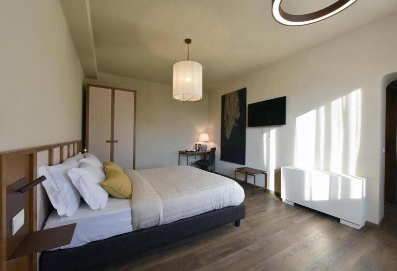 اتاق سوپریور, Cascina La Badia