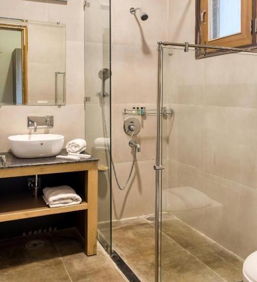 キングサイズベッドのスタンダードルーム, Corbett River Valley Resort