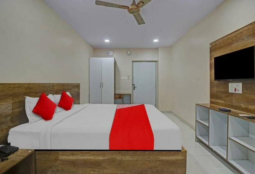 Трехместный Номер Классика, Sai Baba Palace Lodging And Boarding