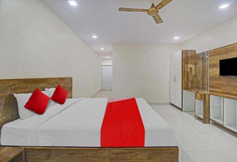 Трехместный Номер Классика, Sai Baba Palace Lodging And Boarding
