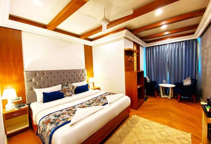 חדר סופריור עם מיטת קינג, The Sapling Manor