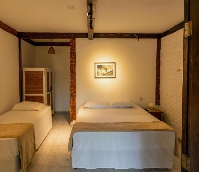 اتاق کلاسیک سه تخته, Casa La Luna