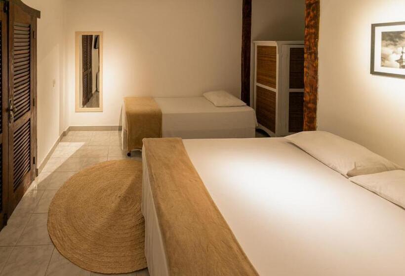 اتاق کلاسیک سه تخته, Casa La Luna