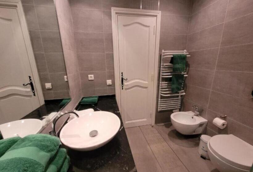 آپارتمان 1 خوابه با چشمانداز استخر, Cosy Cottage With Private Pool