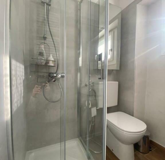 スタンダードルーム, La Corte Di Bacco