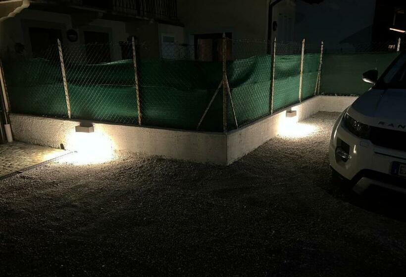 スタンダードルーム, La Corte Di Bacco