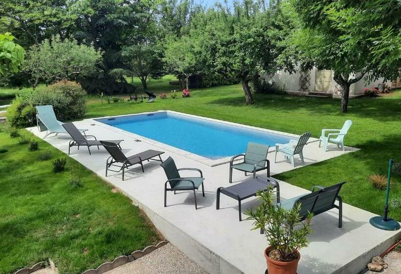 Номер Стандарт Трехместный, L Ostal De Gagnac