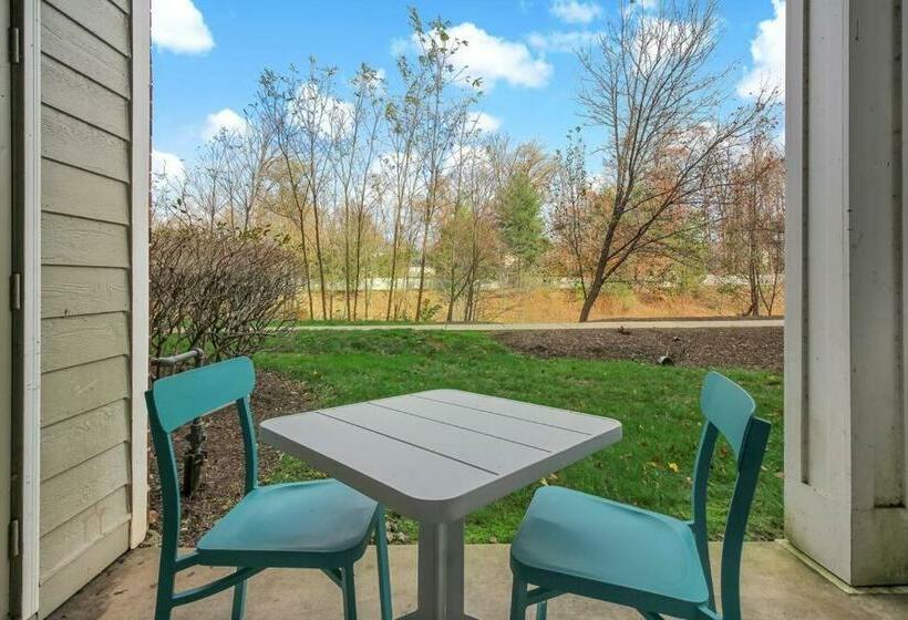 带3个卧室的公寓, Garden Styles Herndon Dulles Airport