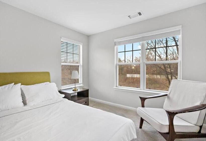 带2个卧室的公寓, Garden Styles Herndon Dulles Airport