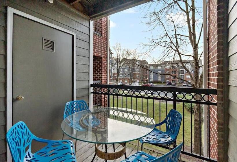 带2个卧室的公寓, Garden Styles Herndon Dulles Airport