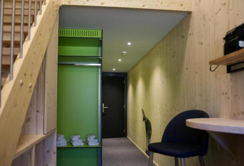 Четырехместный Номер Стандарт, Frutt Living