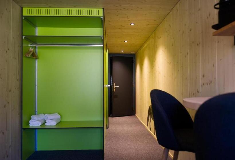 Номер Стандарт Вид на Горы, Frutt Living