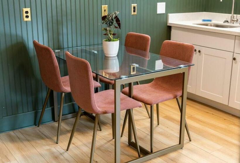 جناح سرير كينج, Suite 2 Historic Art City Inn