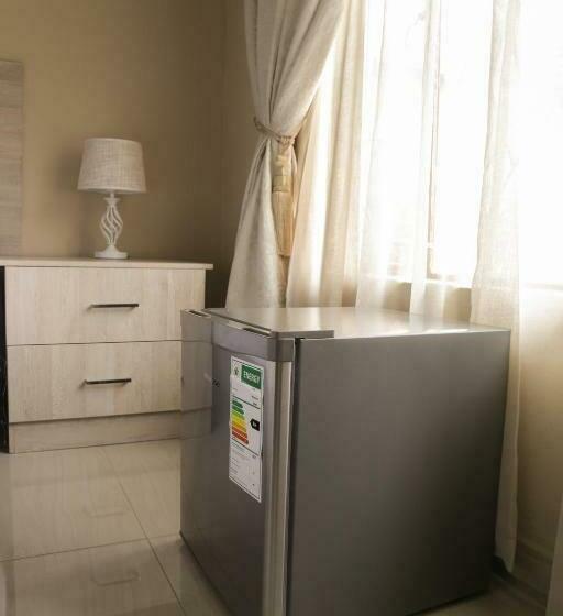 اتاق استاندارد با سرویس بهداشتی مشترک, Haithoms B&b Tlokweng Gaborone