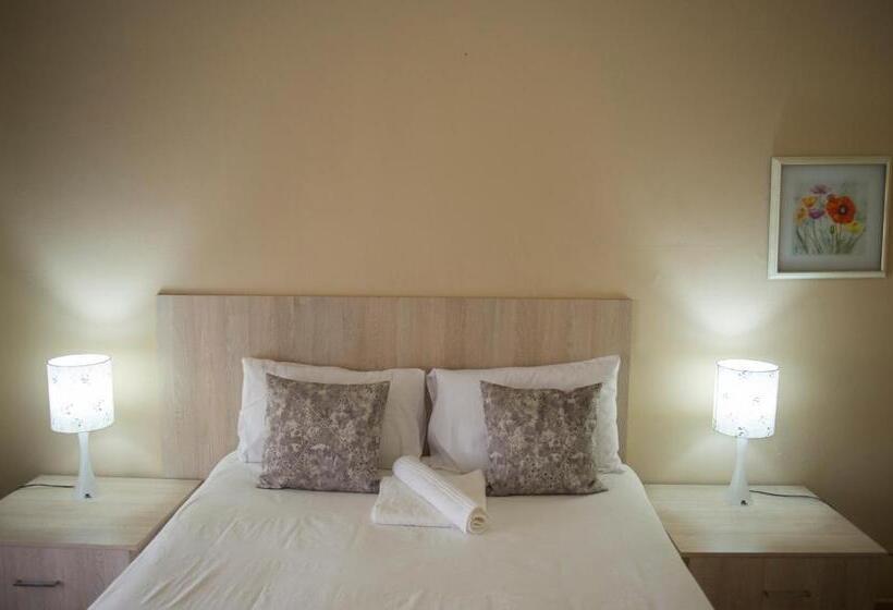 اتاق استاندارد با سرویس بهداشتی مشترک, Haithoms B&b Tlokweng Gaborone