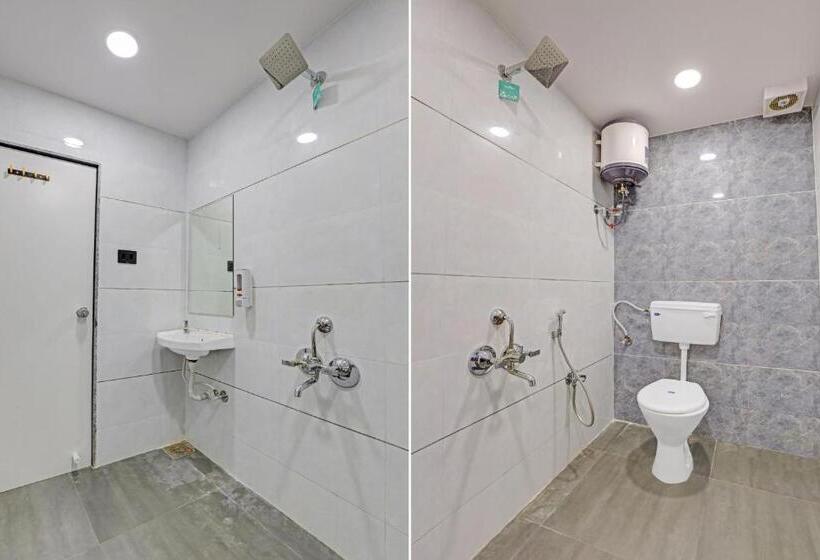 标准间, Collection O Hotel Leo Palace