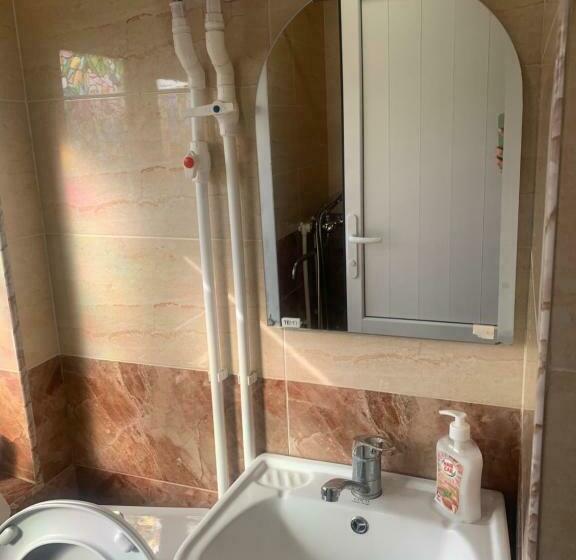 スタンダードルーム, Ani Guesthouse