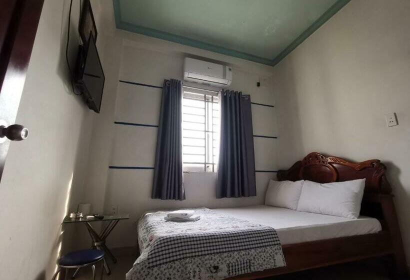 اتاق عادی, Khách Sạn Hoa Cúc